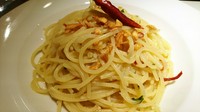 つまみに良し!〆に良し!のオールマイティーシンプルパスタ!