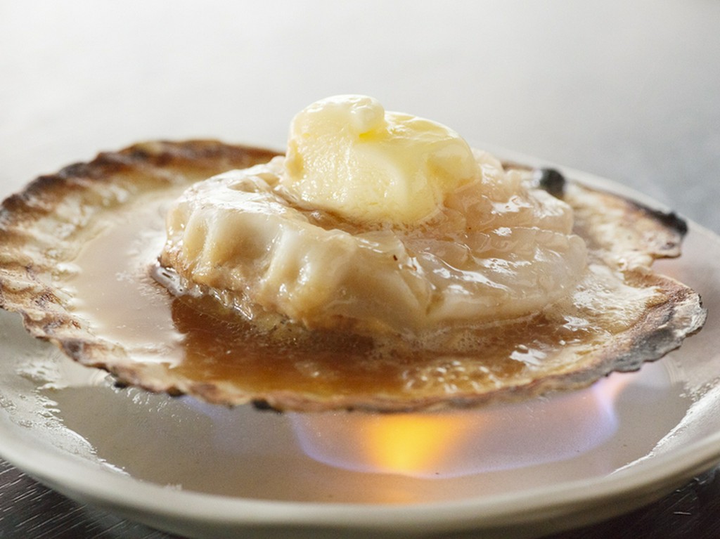 地元の野菜や魚介類にこだわった仕入れで、厳選食材を使用