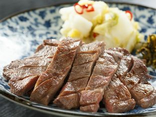 Charcoal Grill Dining Liber