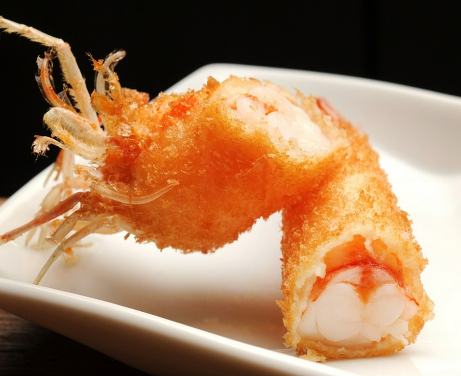 プリプリの食感と口の中に広がる海老の甘味が絶妙