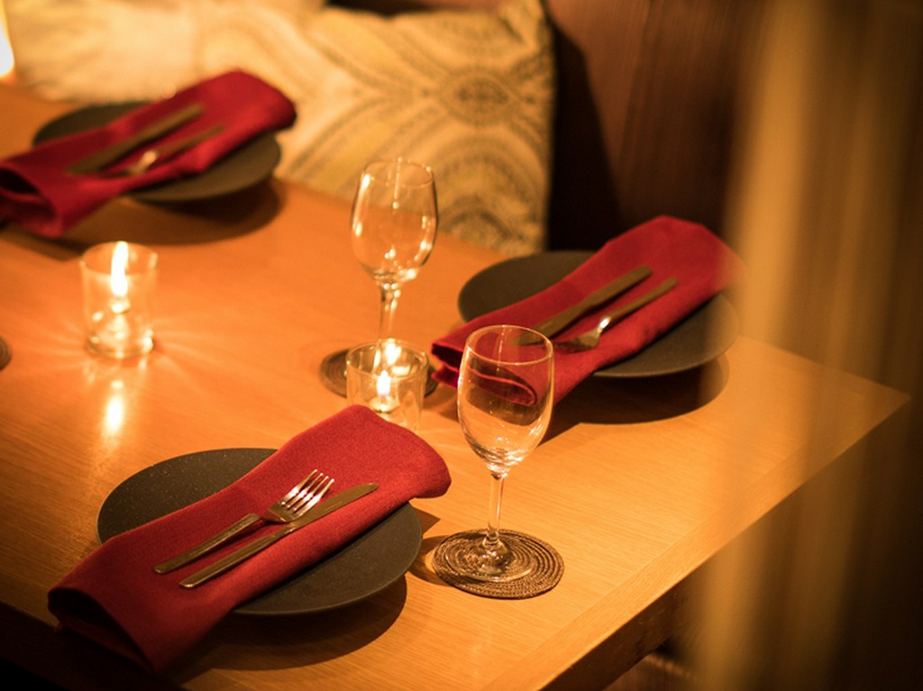 【かまくら風半個室】まるで隠れ家のようなソファー半個室