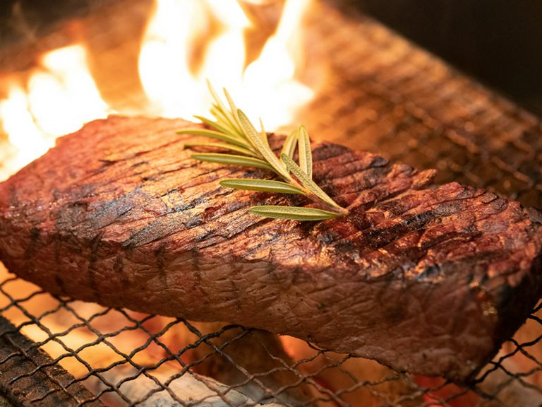 今宵は熟成肉にするか