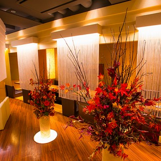 光るカーテン半個室　4名様×5部屋