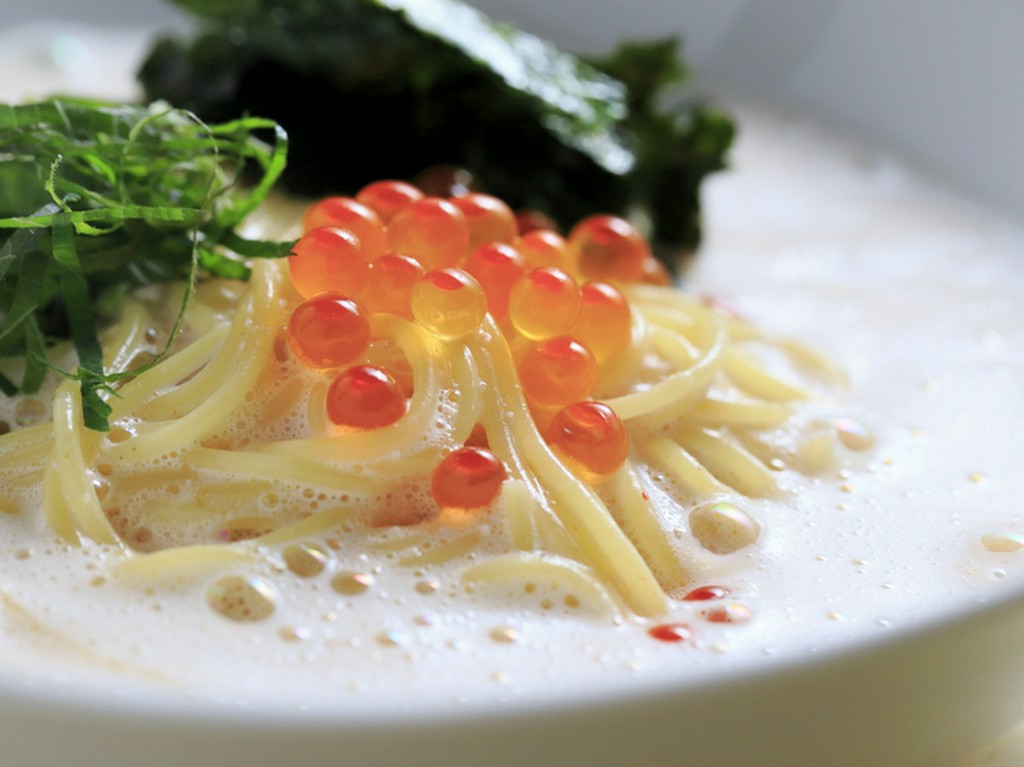 風味豊かなオリジナルソースが決め手『明太子のクリームパスタ　カプチーノ仕立て』
