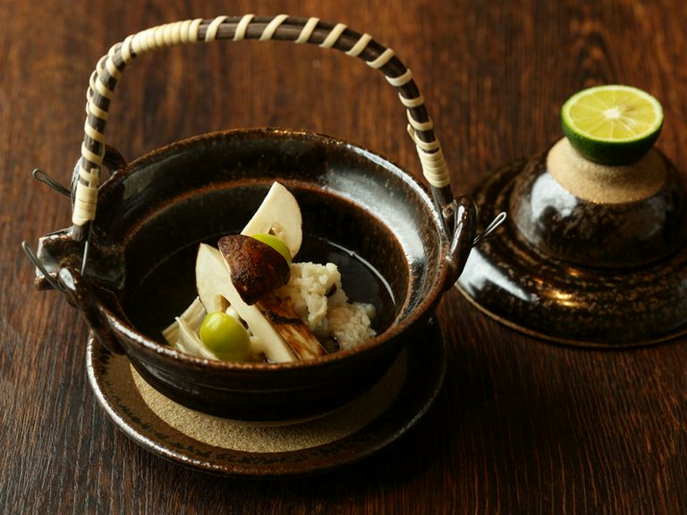9月〜岩手産松茸の土瓶蒸し