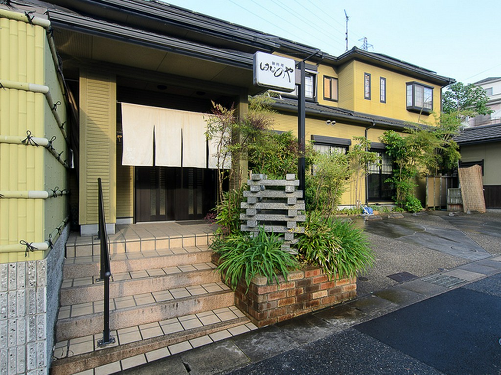 隠れ家的な一軒家で味わう季節の贅を尽くした料理