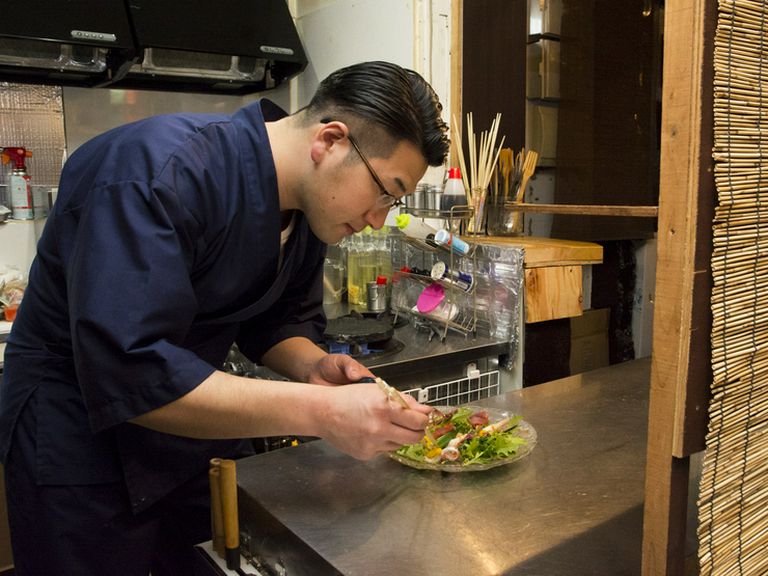 とりあえずのお通しではなく、初めの一品だからこそ感動を