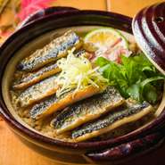 『こめの家』の名物商品と、秋の味覚の代表格である『秋刀魚』を掛け合わせた「秋刀魚の土鍋ご飯」!
※なくなり次第終了