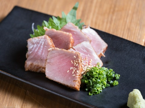 絶品　本マグロの炙り漬け