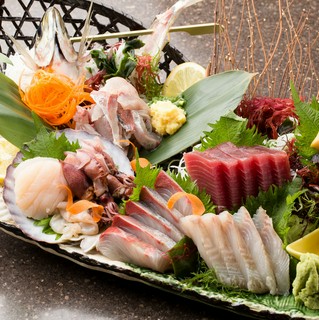 産地直送 これぞ名物！魚バカ一代お刺し身の5点盛り合わせ！
