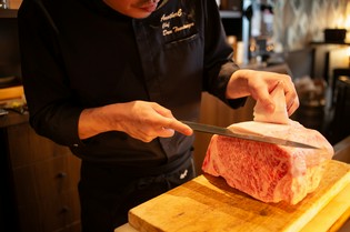 ステーキをはじめ、和牛のお寿司にも使われる「さつま牛」