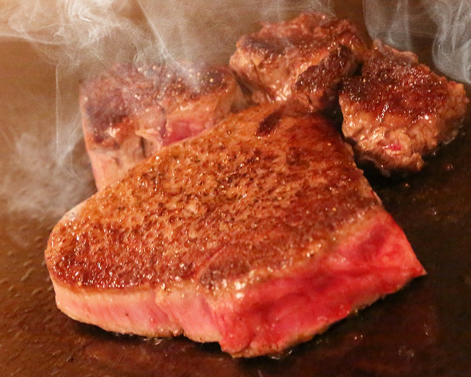 接待にも使える本格的な鉄板料理店