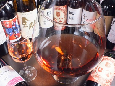 国産ワインにこだわって種類豊富に揃えました