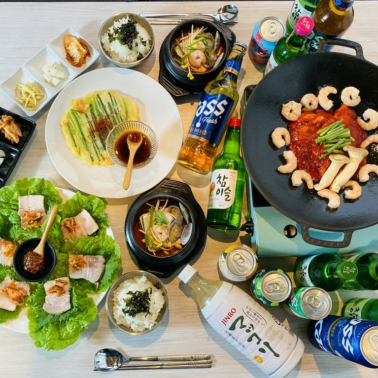 休日は、家族揃ってゆっくり団欒