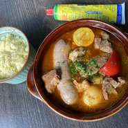 仔羊とひよこ豆のスパイス煮　クスクス添え