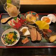 地元の特産品を是非ご賞味下さい！