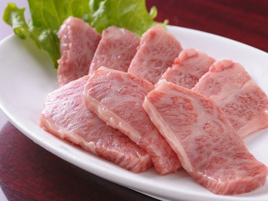 厳選された黒毛和牛を中心に使用。上質なお肉を心ゆくまで満喫