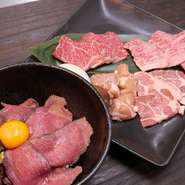 黒毛和牛赤身、黒毛和牛上カルビ、ボーノポーク（岐阜県産）とり
国産牛ローストビーフ丼のお得なセット
税抜き２９８０円