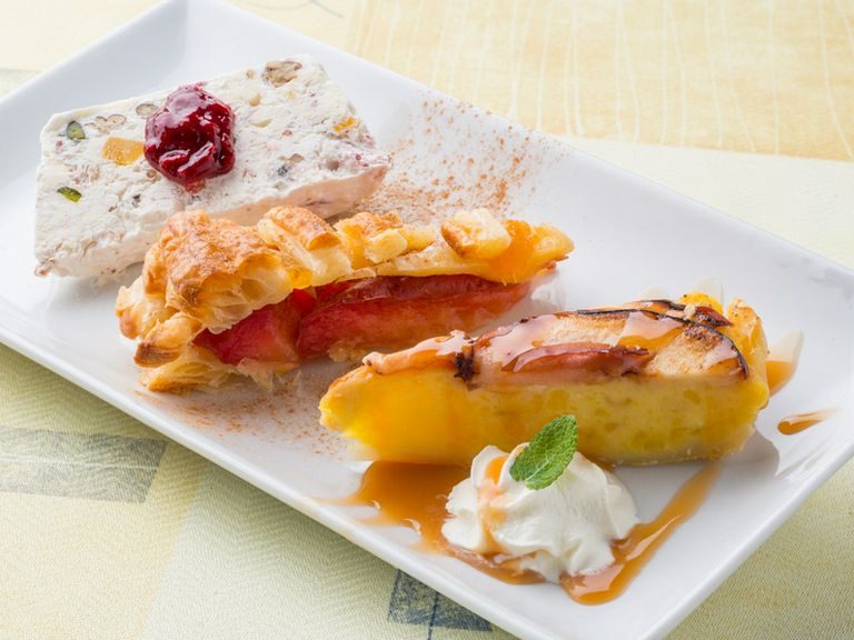 こだわりの自家製ケーキが楽しめる『おまかせケーキ3種盛』