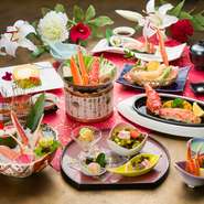 四季折々の旬の素材をつかった料理にて豊かな味わいをご堪能ください。