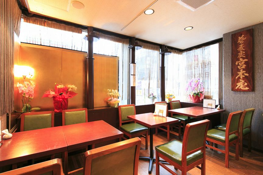 秀逸な日本酒と豊富な種類のお酒で格別な「おもてなし」を