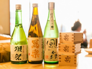 こだわりの酒蔵より取り寄せる貴重な日本酒を存分に