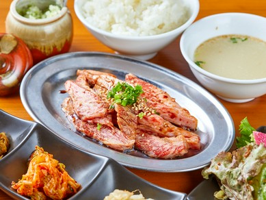 沖縄県の焼肉ランチおすすめランキング トップ23 ヒトサラ