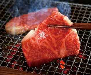 希少な味わいを堪能できる『石垣牛盛り合わせ』