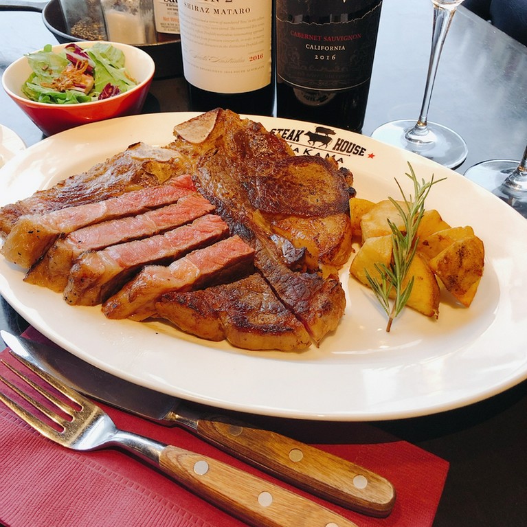Ｔボーンステーキ