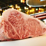 和牛サーロイン（150g）＋あぐー豚ロースとポーク（150g）