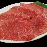 赤身肉の中でもっとも柔らかい
希少部位