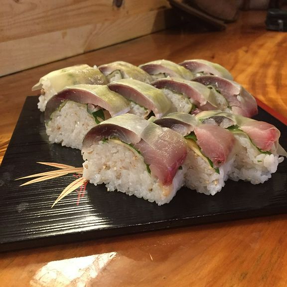 名物　さばの棒寿司