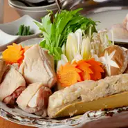 昆布出汁でコトコトじっくり煮込んだ『博多流水炊き』