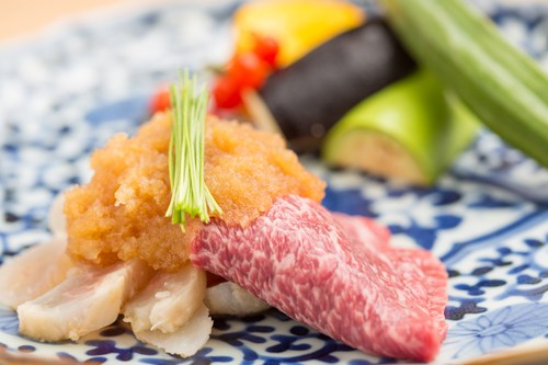 肉の旨みを最大限に生かした肉割烹をご提供致します