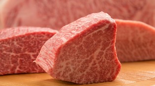 「最新の焼肉」を目指している、型にこだわらない提供方法