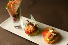 食材の恵みと美味しさを最大限に引き出した一皿一皿をご賞味下さい。