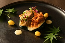 ◆1日20組様・平日限定◆
彩り豊かな前菜、選べるメインの後は、お待ちかねのデザートセレクションワゴン！