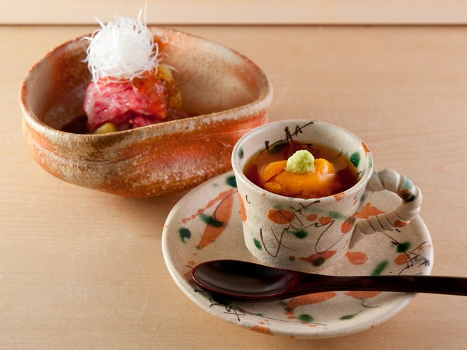 食器・内装にこだわっている