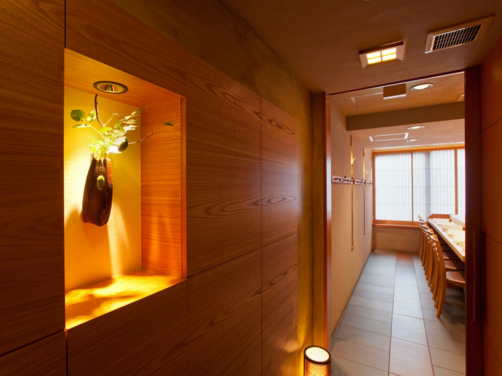 リーズナブルな価格でお寿司を堪能できる銀座の隠れ家空間