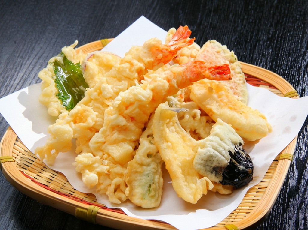 安心の国産野菜を使った豊富なメニューを個室席でゆっくりそうぞ