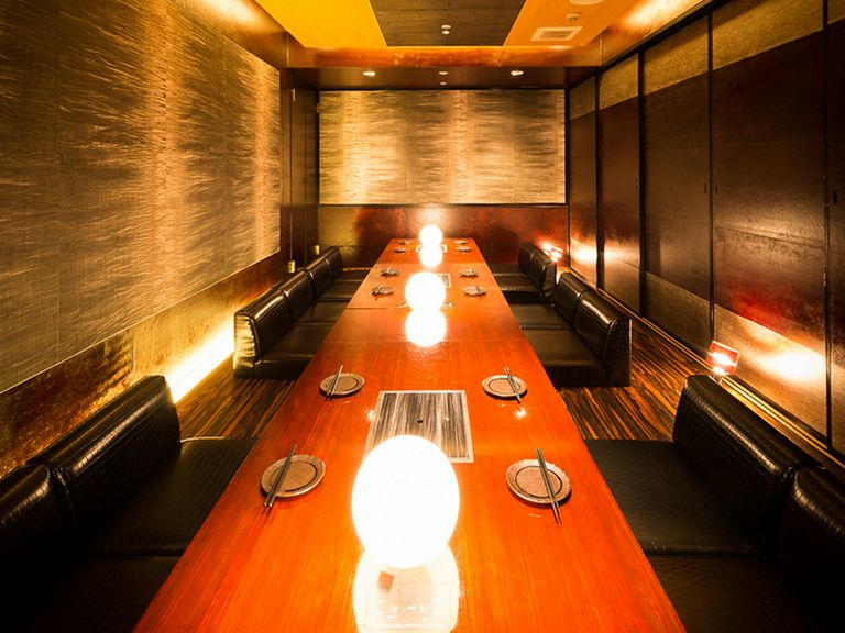 完全個室は接待や会食、デートに最適なプライベート空間