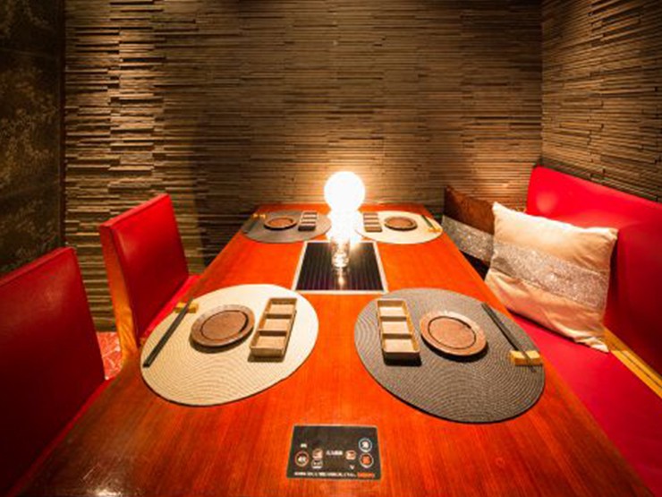 牛タンタワーと焔立つ肉寿司 双葉 三宮 三宮 居酒屋 のお店の魅力 こだわり ヒトサラ