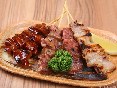 夏に食べたい、ビールにもよく合う肴が揃ってます