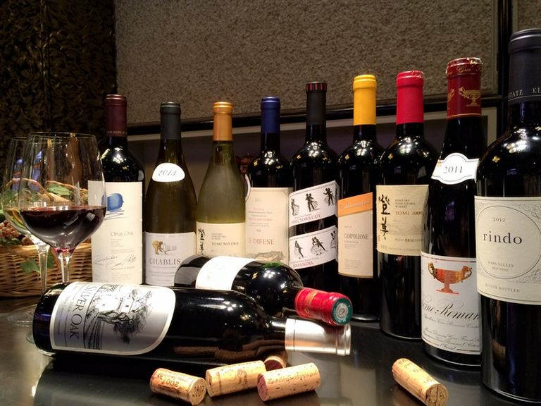 グラスワインやグラスシャンパンをリーズナブルな価格で