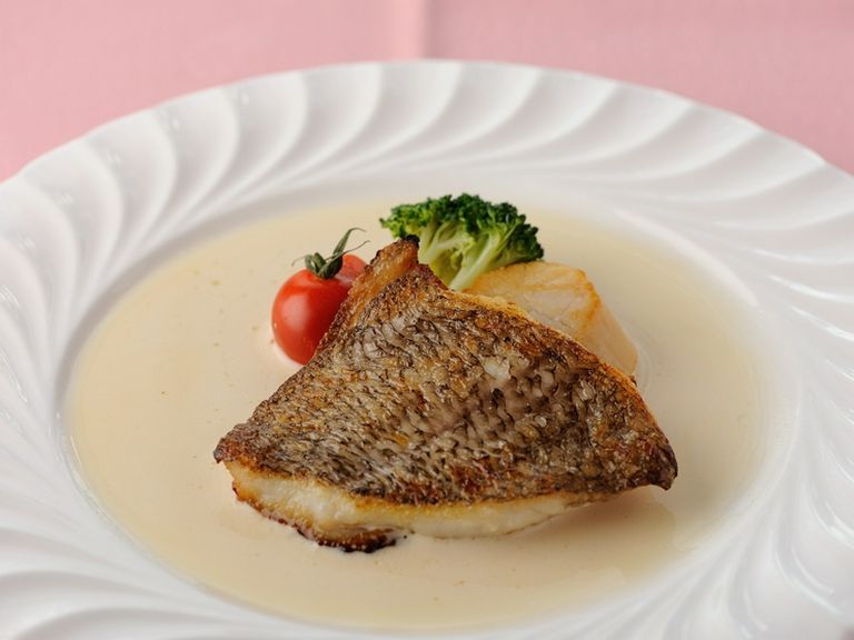 舌平目のソテークリームソース