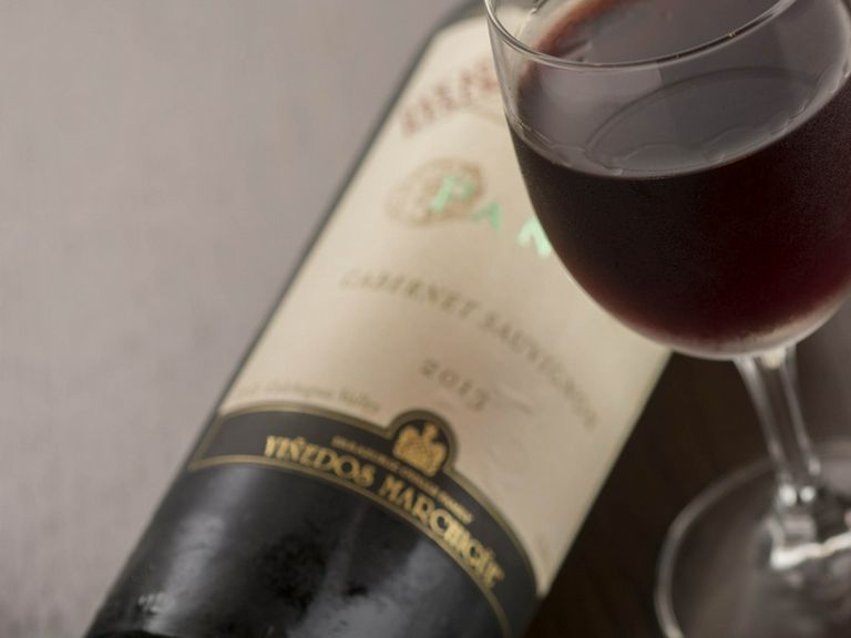 料理に満足できる女子会に、心からにっこりと笑顔で