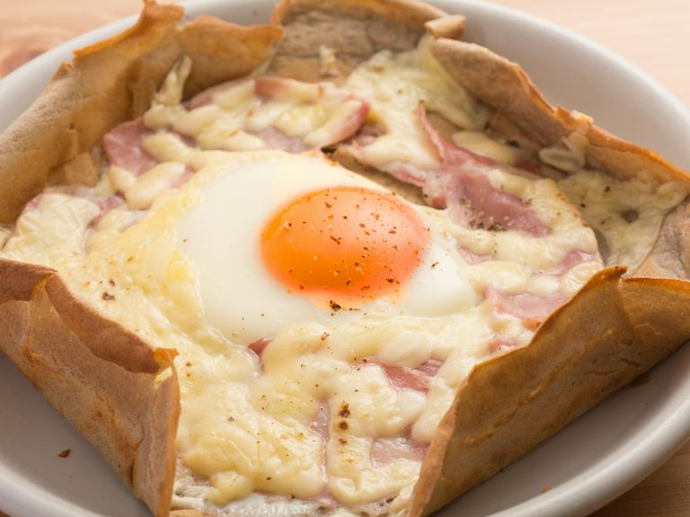 そば粉の香りが食欲をそそる、上品な『ガレット』