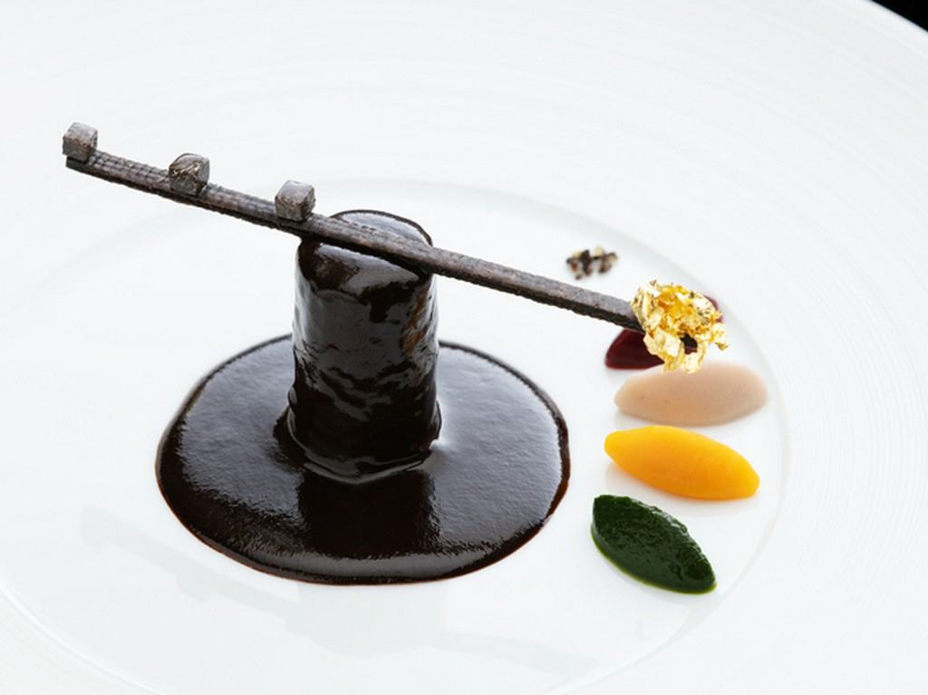 ジビエの女王「野兎のロワイヤル」は冬限定で登場