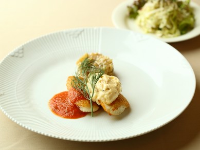 本日のメインディッシュ　日替わり6種よりお選びいただきます