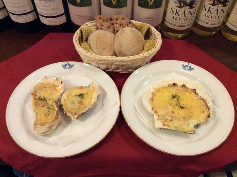 人気料理 三陸産牡蠣と函館産ホタテのグラタン